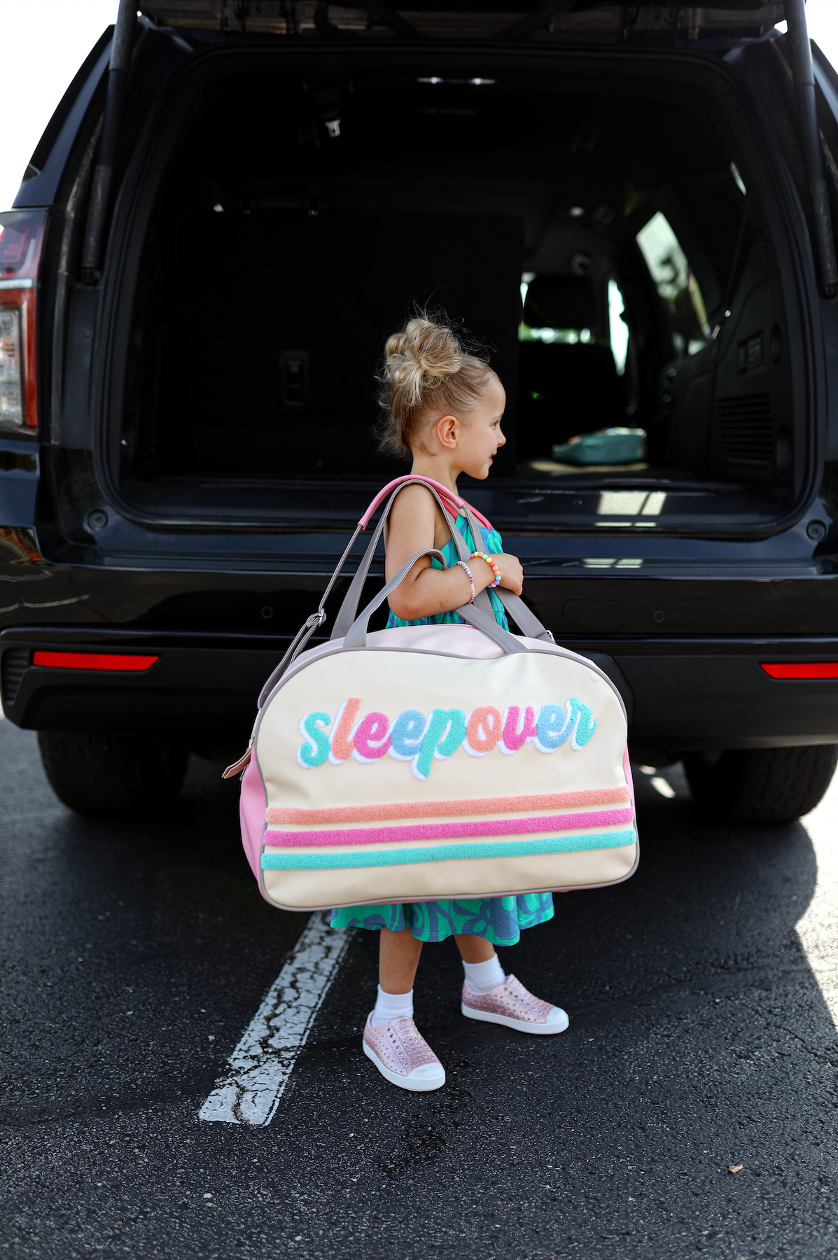 What to Pack in an Overnight Bag for a Sleepover