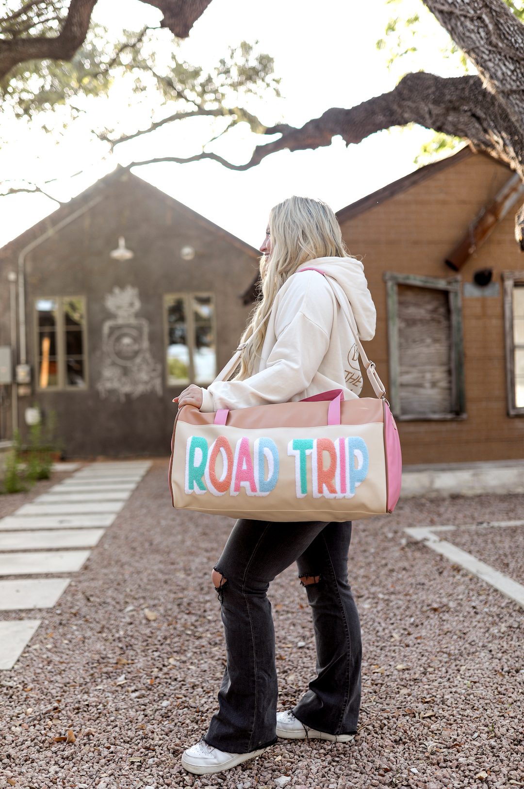 Duffle Bag (Cream/Tan) - Road Trip