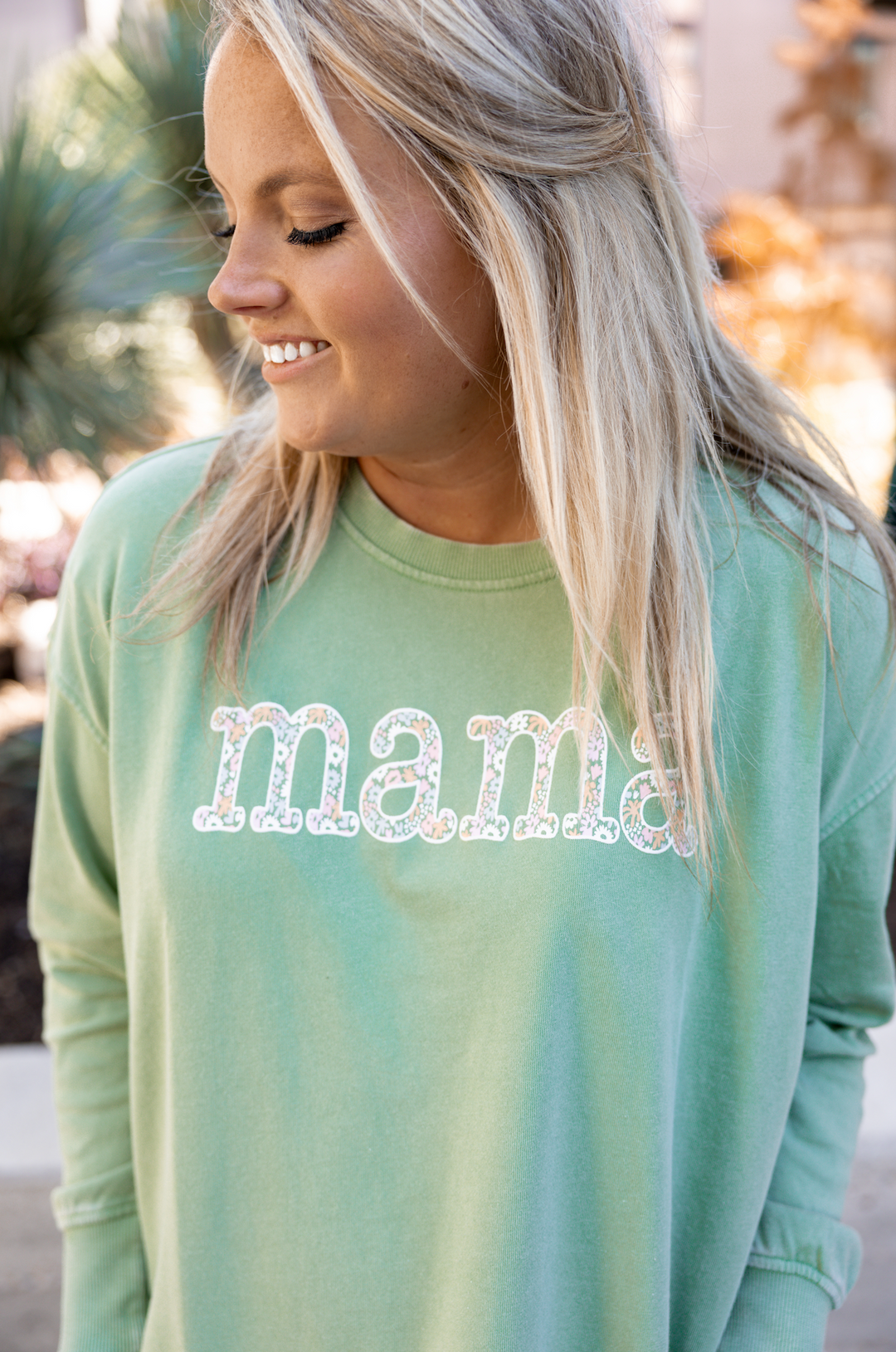 Mama (Matcha) - Mineral Wash Sweatshirt / Crew