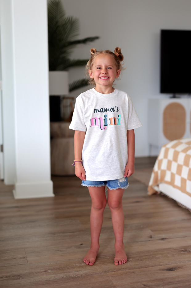 Mama's Mini (Oatmeal) - YOUTH Short Sleeve/Crew